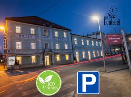 ECO Hotel Center Postojna, hotel en Postojna