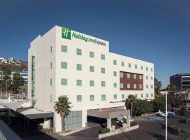 Holiday Inn Express Guadalajara Iteso, an IHG Hotel, hotelli kohteessa Guadalajara