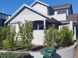 Kawaroa B&B, hotel en New Plymouth