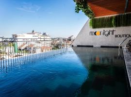 Moonlight Boutique Hotel, hotel en Hue