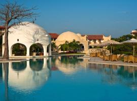 Swahili Beach, hotel in Diani Beach