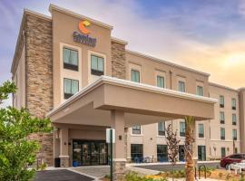 Comfort Inn & Suites Jacksonville - Orange Park Near Naval Air Station, hotel in Jacksonville