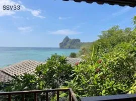 Phi Phi Cozy Seafront Resort