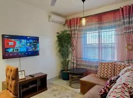 3 bedroom mombasa CBD with AC