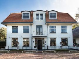 B & B Hotel The Baron Crown, hotel sa Den Helder