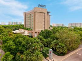 Radisson Noida, hotel in Noida