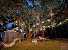 Nature Coast Getaway #1 - Cozy 2 Bedroom, villa sa Homosassa