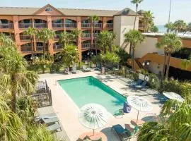 Beachfront Palms Hotel Galveston