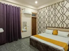 Taj Crystal Home Stay