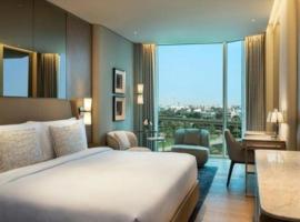 Rosewood Suites Near IGI Airport, hotel em Nova Deli