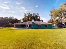 Two Springs Farm Guesthouse A, hotel a Micanopy