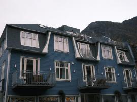 Blue House Odda, hotell i Odda