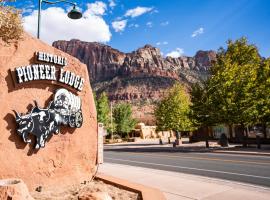 Pioneer Lodge Zion National Park-Springdale, hotel in Springdale