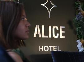 Alice Hotel Antalya, hotel em Lara