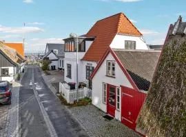 1 Bedroom Beautiful Apartment In Gilleleje