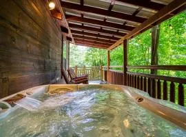 Cozy Little Cabin W Hot Tub And Fireplace!