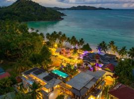 Hotel Le Duc de Praslin, hótel í Baie Sainte Anne