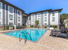 Best Western Medical Center North Inn & Suites Near Six Flags, khách sạn ở San Antonio