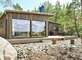 Lovely Home In Risør With Kitchen