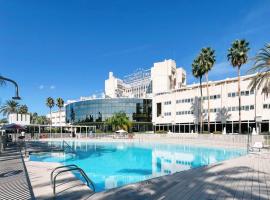 Silken Al-Andalus Palace, hotel sa Sevilla