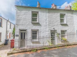 Beeswax Cottage, hotell i Dalton in Furness