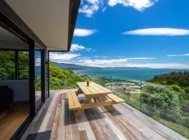 Bay Vista Beauty - Pohara Holiday Home