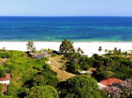 Salty's Kitesurf Village, hotel em Kilifi