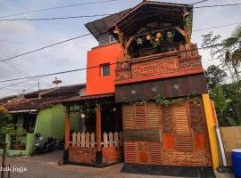 OYO 94405 D'classic Homestay, hotel in Yogyakarta