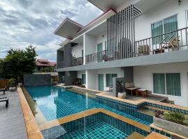 Lanta Corsica Hotel, hotel sa Ko Lanta