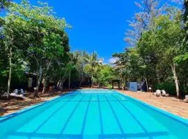 Kijanii Cottages Diani Beach