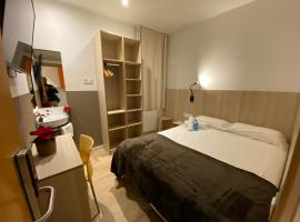 Hostal BESTPRICE Barcelona Stadium, hotel v Barceloni