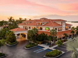 Courtyard by Marriott Key West Waterfront, hotel sa Key West