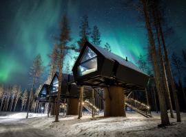 Aito Igloo & Spa Resort, cottage in Rovaniemi