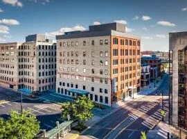 AC Hotel by Marriott Grand Rapids Downtown