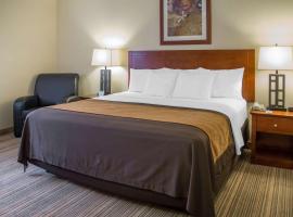 Comfort Inn Cockatoo Near LAX Airport, міні-готель з рестораном у місті Готорн