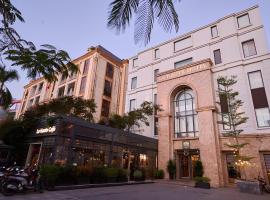 Le Haute Hotel Hai Phong โรงแรมใกล้สนามบินนานาชาติแคทบา - HPHในไฮฟอง