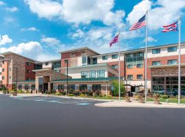 Residence Inn by Marriott Akron South/Green, khách sạn ở Akron