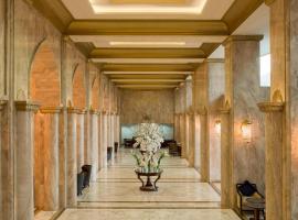 Sheraton Kuwait, a Luxury Collection Hotel, Kuwait City, hotel in zona Aeroporto Internazionale del Kuwait - KWI, Kuwait