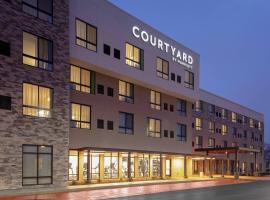 Courtyard Cincinnati Mason, hotel in Mason