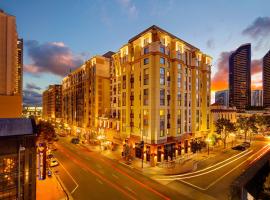 Residence Inn by Marriott San Diego Downtown/Gaslamp Quarter, hotel di San Diego