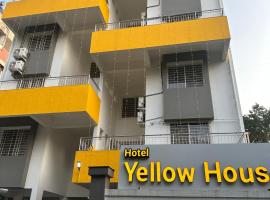 Hotel Yellow House- Shivneri Park Road, Baner, Pune，浦那的飯店