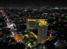 Golden Palace Hotel Lombok, מלון במטאראם