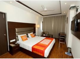 Airport Hotel The R Blues - New Delhi, hotel em Nova Deli