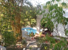 Tropical Garden House, hotel en Kilifi