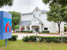 Motel 6-Grand Prairie, TX - Near Six Flags Drive, hotel in Grand Prairie