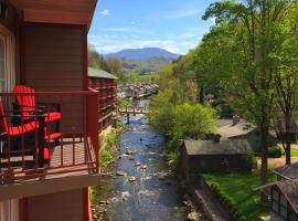 Baymont by Wyndham Gatlinburg On The River, hotelli kohteessa Gatlinburg