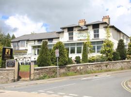 Westberry Hotel, hotel in Bodmin