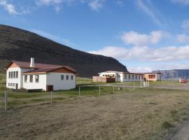 Hotel Latrabjarg, hotel in Örlygshöfn