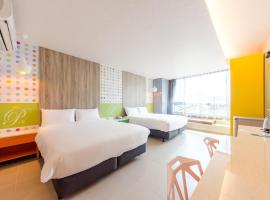 P&E Hotel, hotel sa Tainan