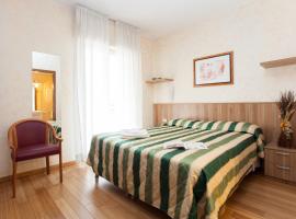 Residence Desenzano, отель в Милане